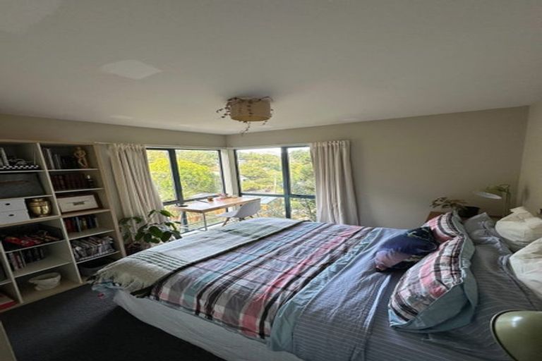 Photo of property in 59a Hawkhurst Road, Lyttelton, 8082