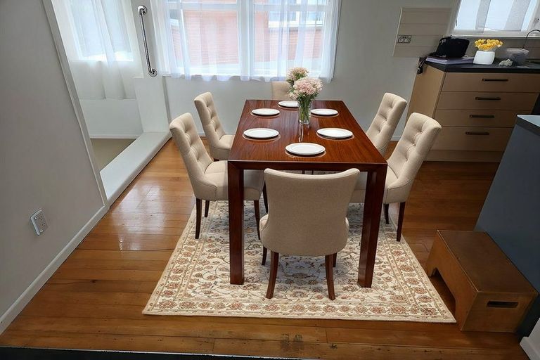 Photo of property in 19 Rodney Street, Howick, Auckland, 2014