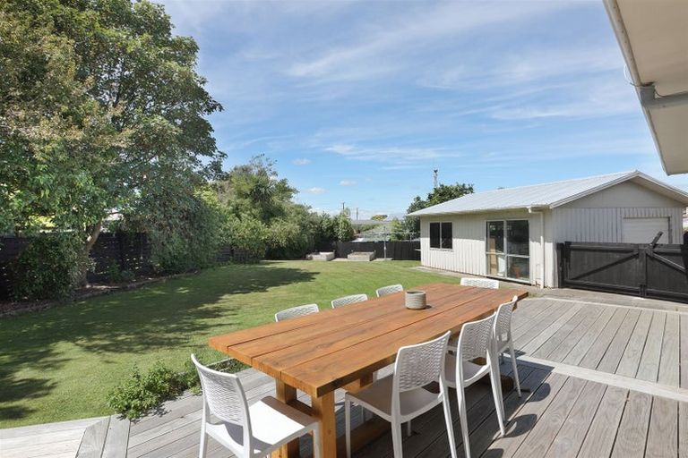 Photo of property in 3 Meads Place, Bulls, 4818