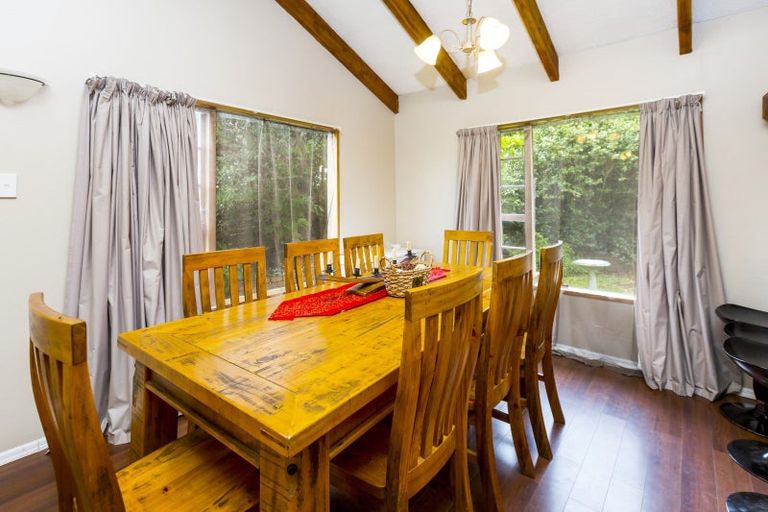 Photo of property in 19 Beryl Grove, Birchville, Upper Hutt, 5018