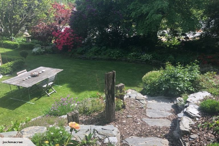 Photo of property in 62 Manse Road, Arrowtown, 9302