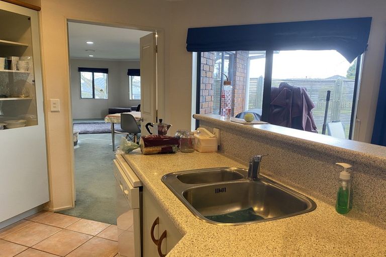 Photo of property in 41 Warwick Drive, Owhata, Rotorua, 3010