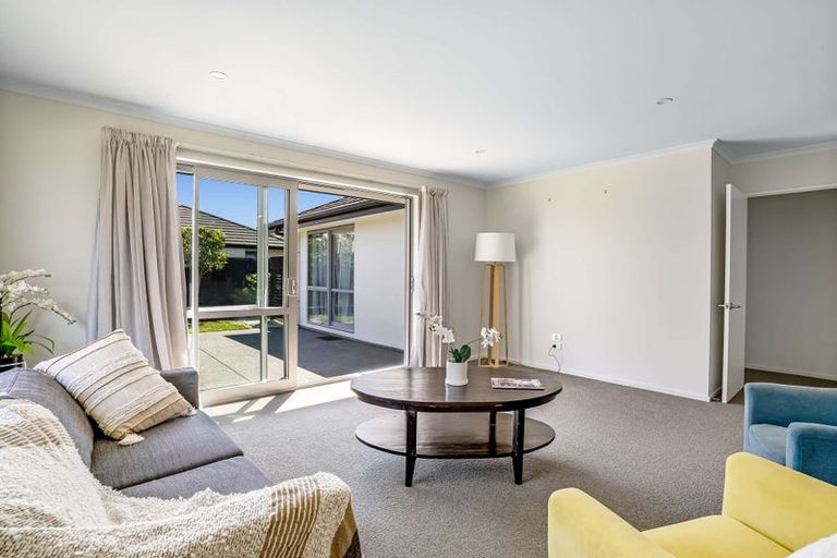 Photo of property in 4 Urihia Street, Marshland, Christchurch, 8083