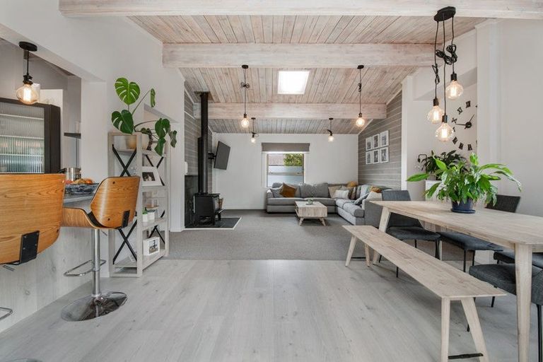 Photo of property in 24a Fairway Avenue, Red Beach, 0932