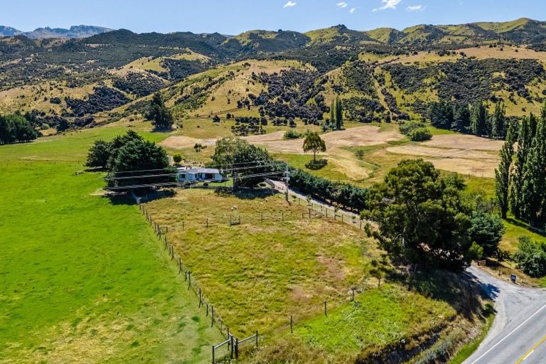 Photo of property in 1997 Luggate-cromwell Road, Queensberry, Cromwell, 9383