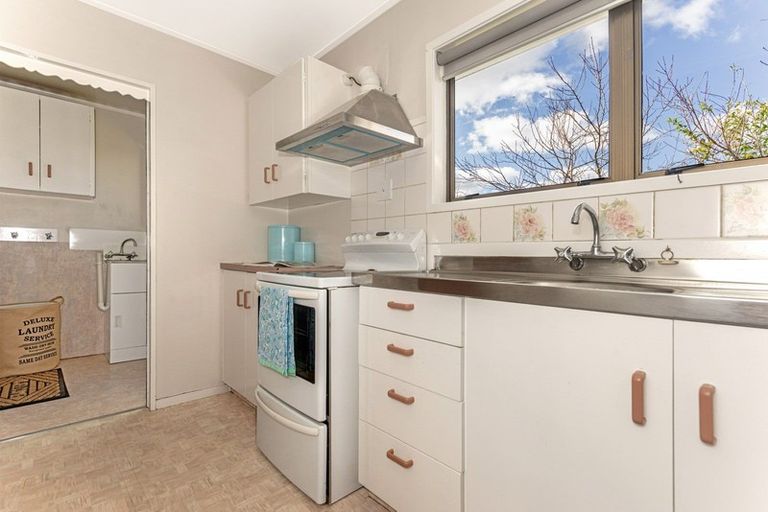 Photo of property in 325 Stout Street, Riverdale, Gisborne, 4010