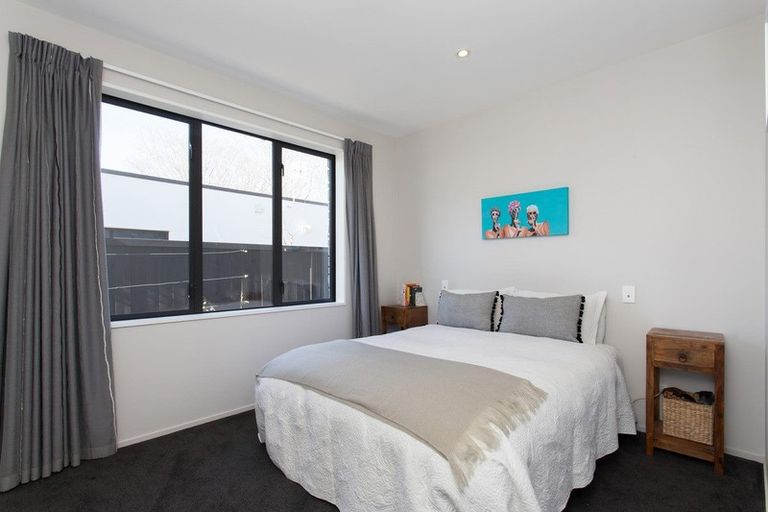 Photo of property in 51 Waiwetu Street, Fendalton, Christchurch, 8052