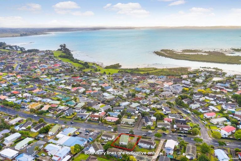 Photo of property in 134 Finlayson Avenue, Clendon Park, Auckland, 2103