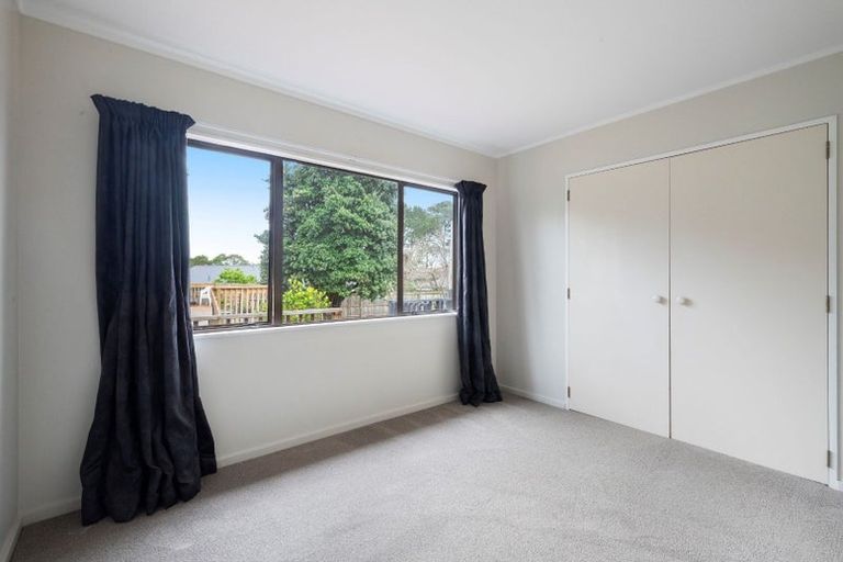 Photo of property in 20 Harbour Crest Drive, Waiuku, 2123