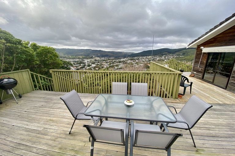 Photo of property in 35 Westhaven Drive, Tawa, Wellington, 5028