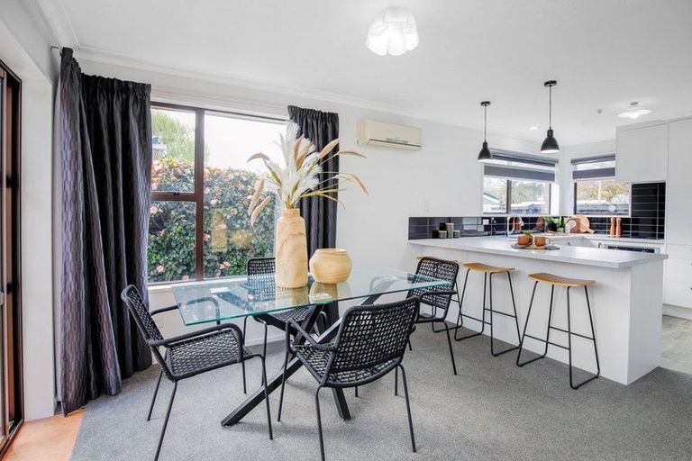 Photo of property in 2/358 Greers Road, Bishopdale, Christchurch, 8053