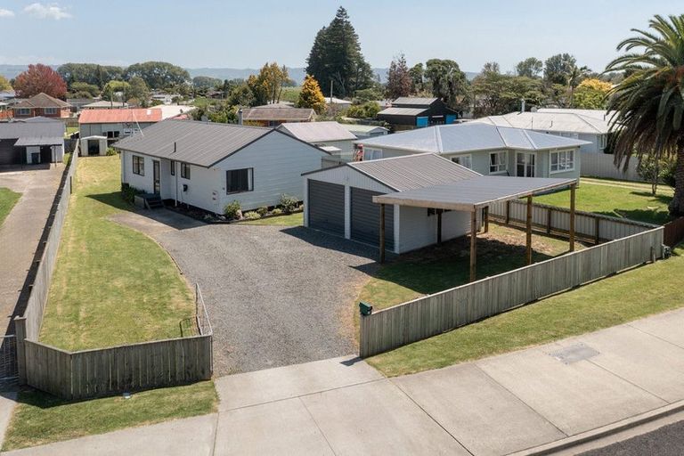 Photo of property in 74 College Road, Edgecumbe, 3120