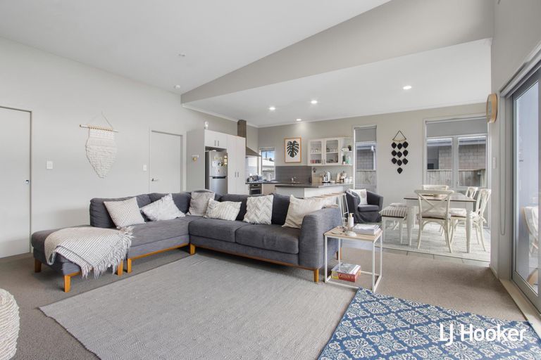 Photo of property in 8a Reo Crescent, Waihi Beach, 3611