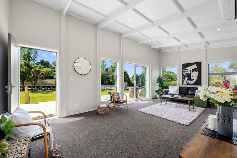 Photo of property in 28 Drinnan Road, Waitoki, Kaukapakapa, 0871