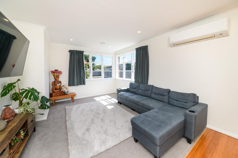 Photo of property in 140 Rangiora Avenue, Roslyn, Palmerston North, 4414