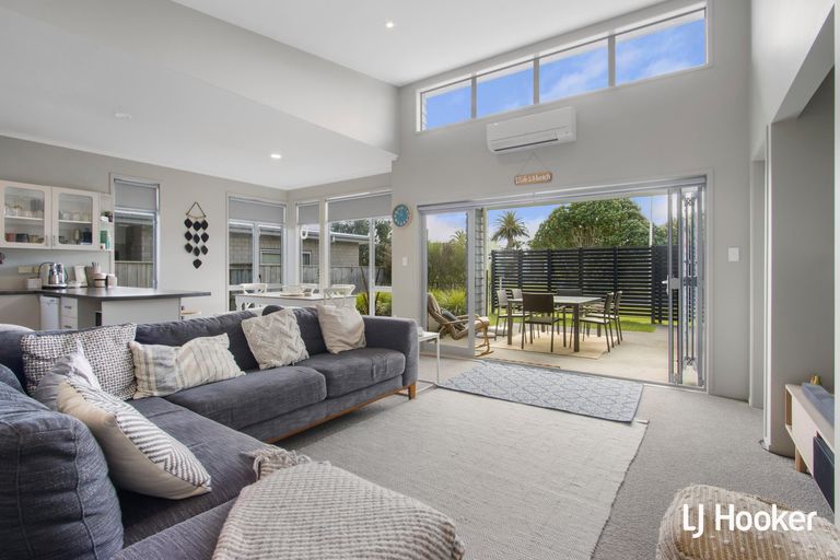 Photo of property in 8a Reo Crescent, Waihi Beach, 3611