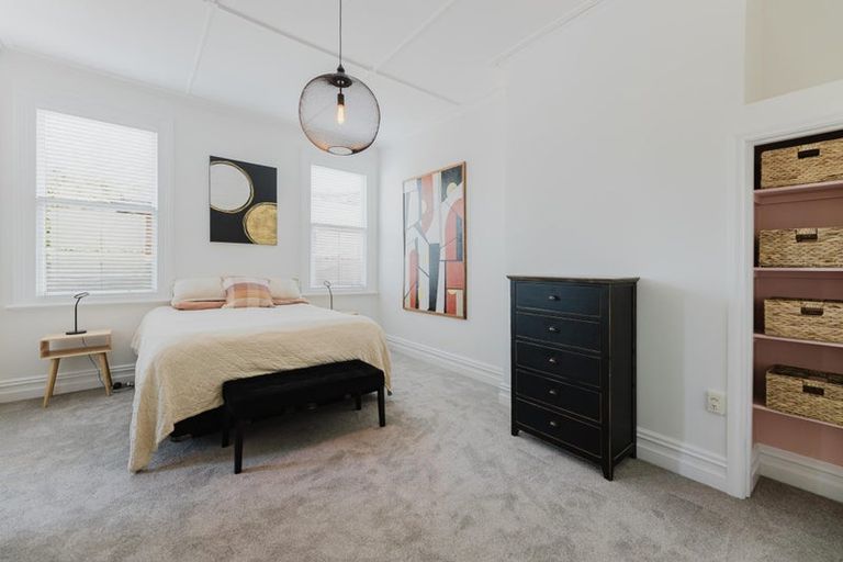 Photo of property in 24 Albert Street, Saint Clair, Dunedin, 9012