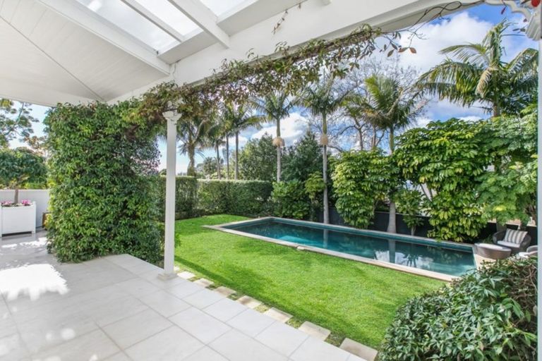 Photo of property in 73 St Stephens Avenue, Parnell, Auckland, 1052