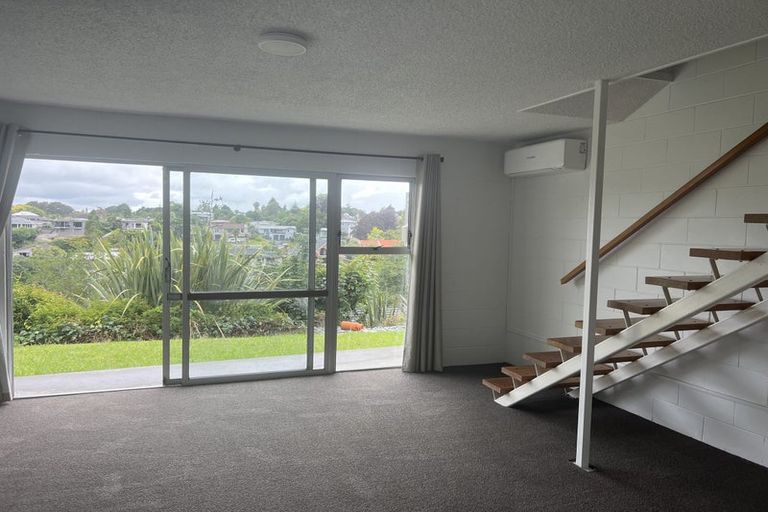 Photo of property in 2/1196 Victoria Street, Whitiora, Hamilton, 3200