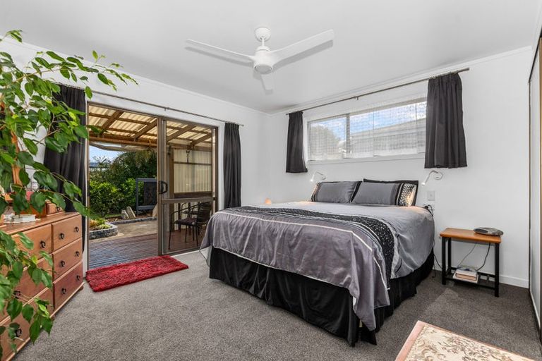 Photo of property in 35 Old Onerahi Road, Onerahi, Whangarei, 0110