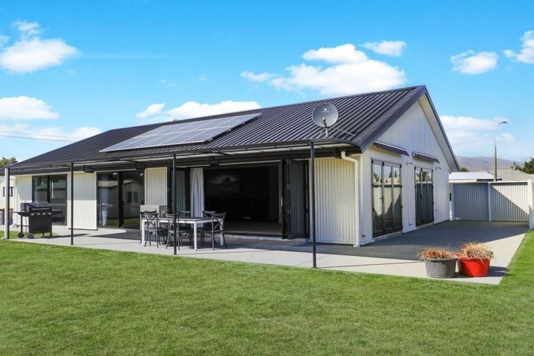 Photo of property in 218 Mackenzie Drive, Twizel, 7901