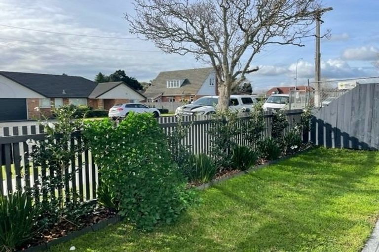 Photo of property in 11 Pasla Close, Papakura, 2110
