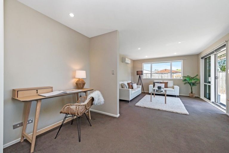 Photo of property in 6/19 Leeston Lake Road, Leeston, 7632