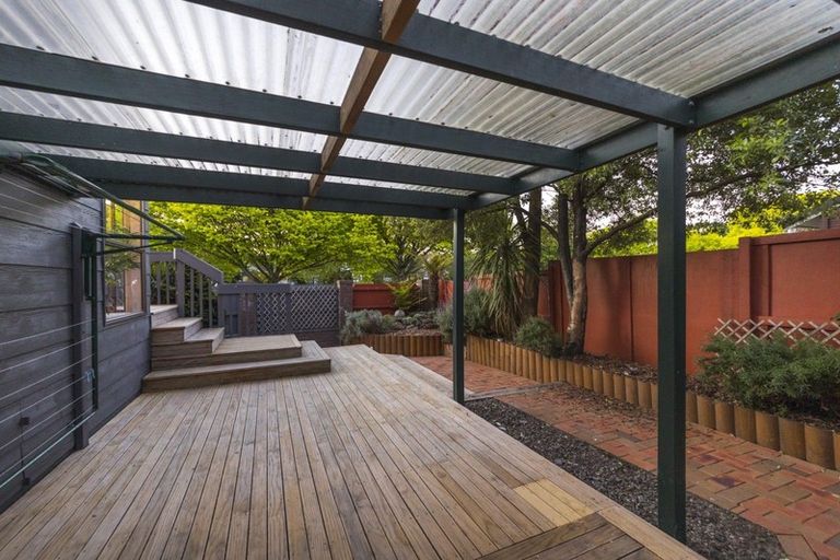 Photo of property in 75a Waterloo Crescent, Hokowhitu, Palmerston North, 4410