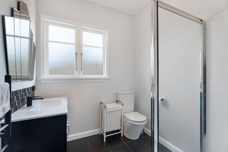 Photo of property in 37 Crescent Street, Richmond, 7020