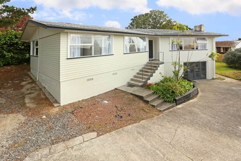Photo of property in 4177 Great North Road, Glen Eden, Auckland, 0602