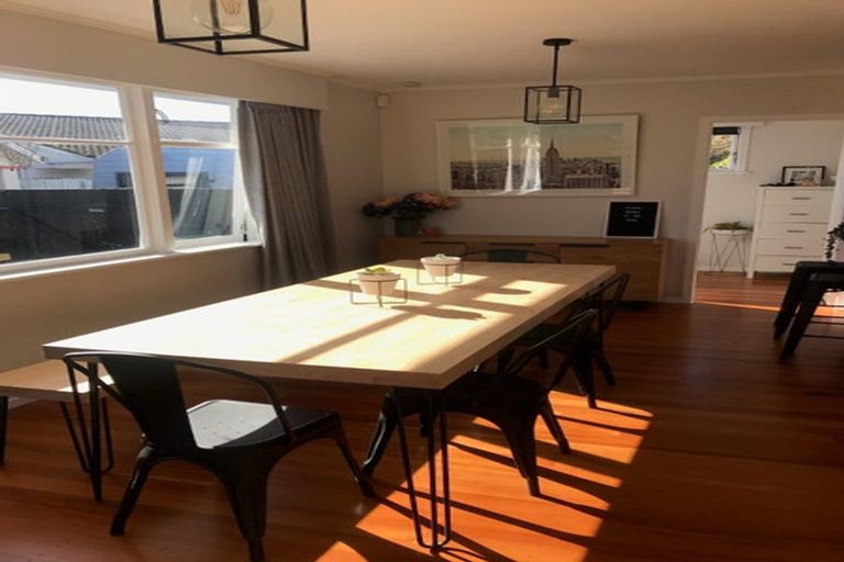 Photo of property in 74 Garden Road, Avalon, Lower Hutt, 5011