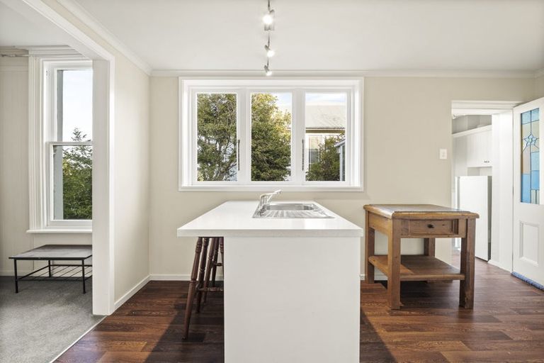 Photo of property in 81 Manor Place, Dunedin Central, Dunedin, 9016