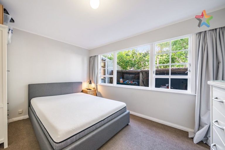 Photo of property in 9 Miro Street, Eastbourne, Lower Hutt, 5013