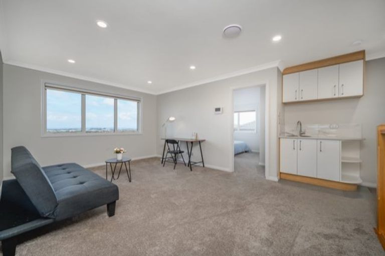 Photo of property in 7 Drover Close, Flat Bush, Auckland, 2019