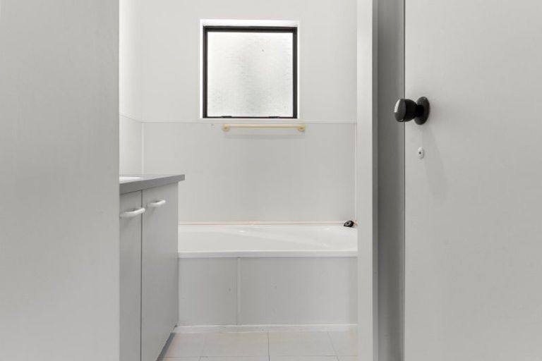 Photo of property in 6a Mahina Place, Mount Maunganui, 3116