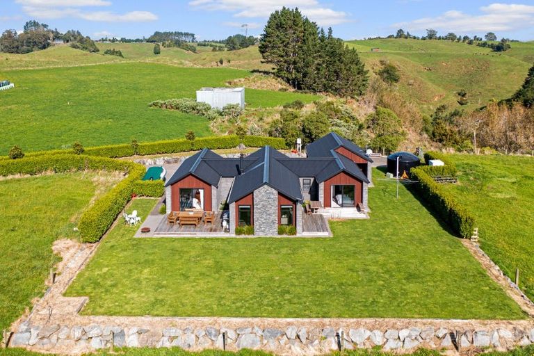 Photo of property in 110 Stockman Road, Tikorangi, Waitara, 4383