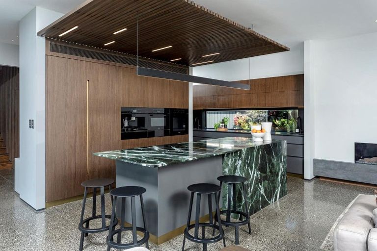 Photo of property in 11 Cheltenham Road, Devonport, Auckland, 0624