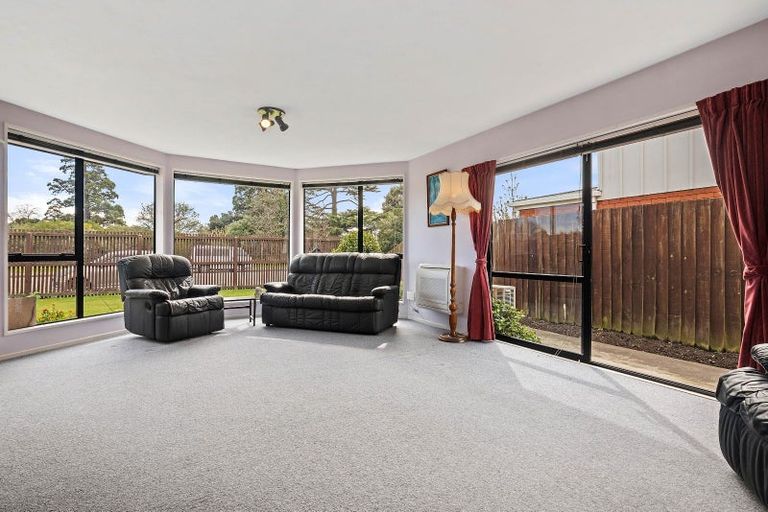 Photo of property in 1/142 Racecourse Road, Sockburn, Christchurch, 8042