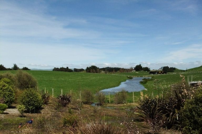 Photo of property in 143b Smith Road, Dannevirke, 4978