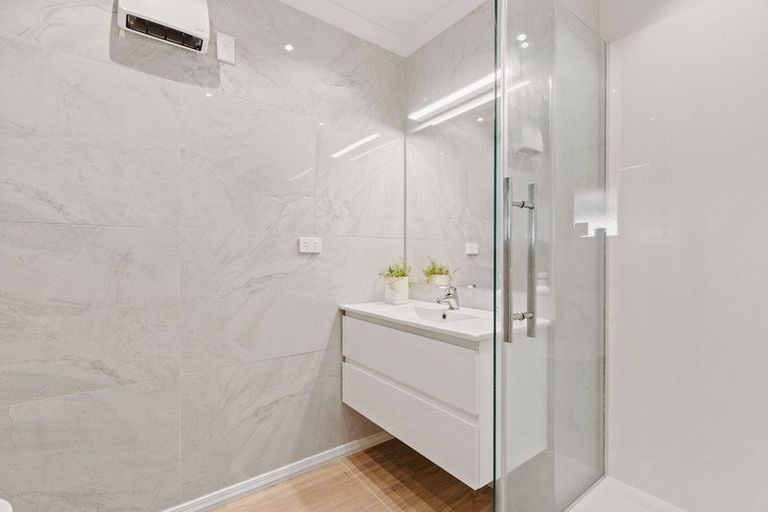 Photo of property in 8 Langstone Street, Welcome Bay, Tauranga, 3112