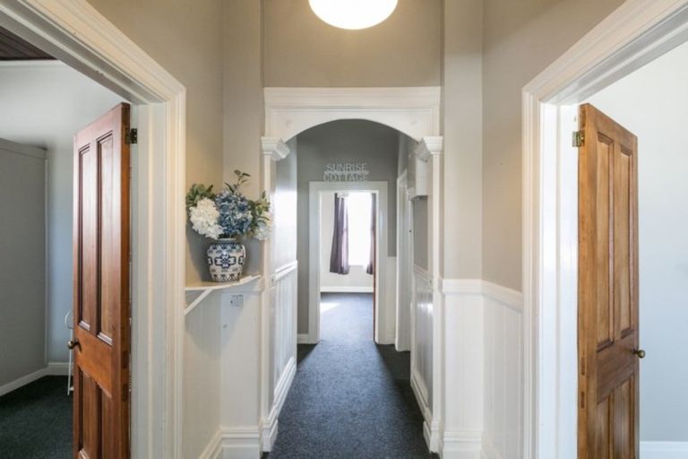 Photo of property in 629 Marine Parade, Napier South, Napier, 4110