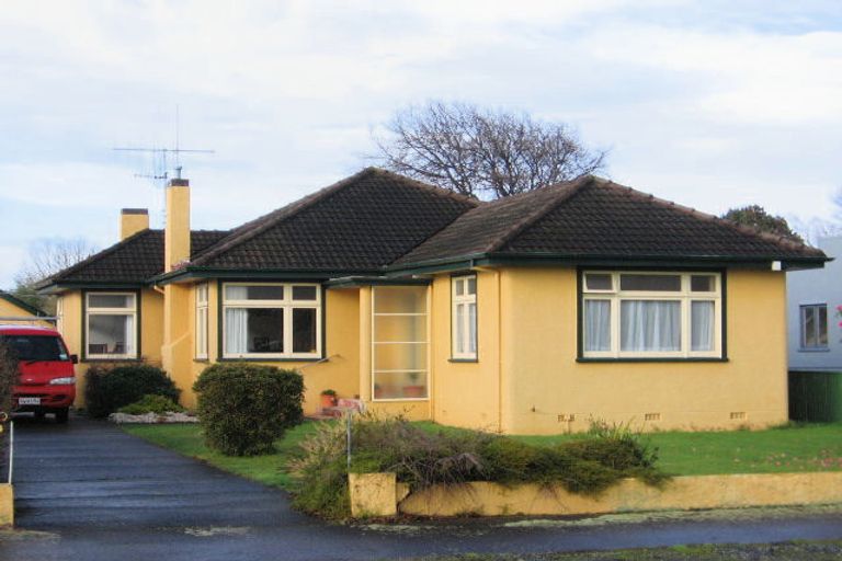 Photo of property in 9 Jensen Street, Hokowhitu, Palmerston North, 4410