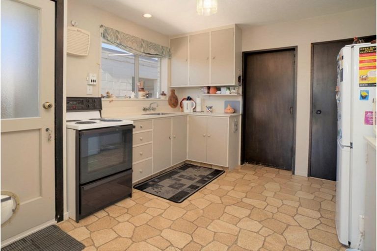 Photo of property in 79 Newnham Street, Rangiora, 7400