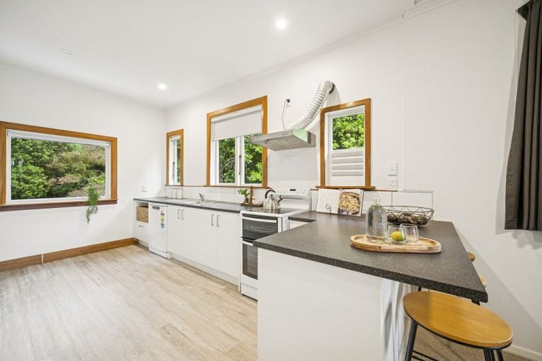 Photo of property in 21 Laura Avenue, Brooklyn, Wellington, 6021