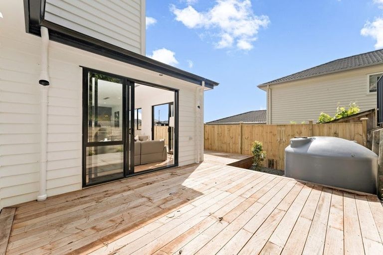 Photo of property in 3 Anehu Place, Greenhithe, Auckland, 0632