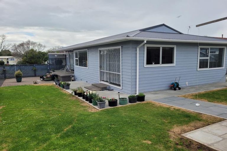 Photo of property in 16 Trelawney Crescent, Westown, New Plymouth, 4310