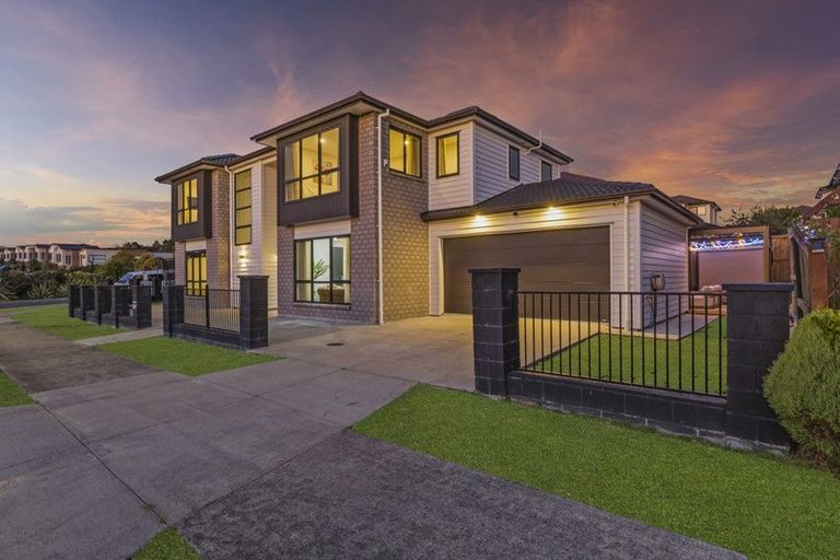 Photo of property in 8 Kilcadden Drive, Flat Bush, Auckland, 2019