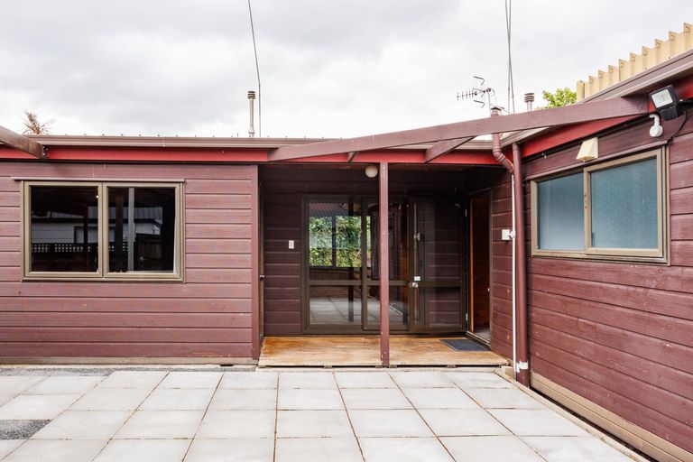 Photo of property in 5 Fernwood Place, Fitzherbert, Palmerston North, 4410