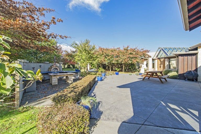 Photo of property in 14 Bealey Road, Leeston, 7683