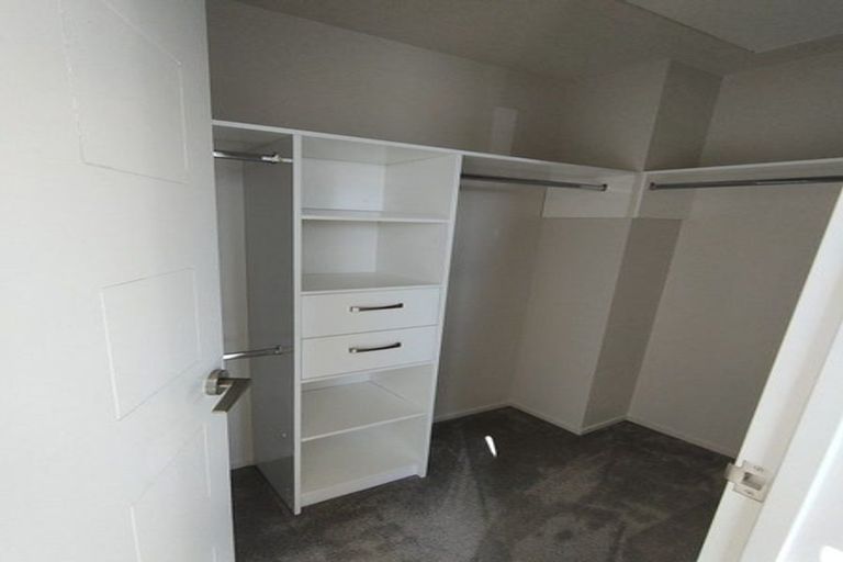 Photo of property in 75 Rosewell Crescent, Flat Bush, Auckland, 2019